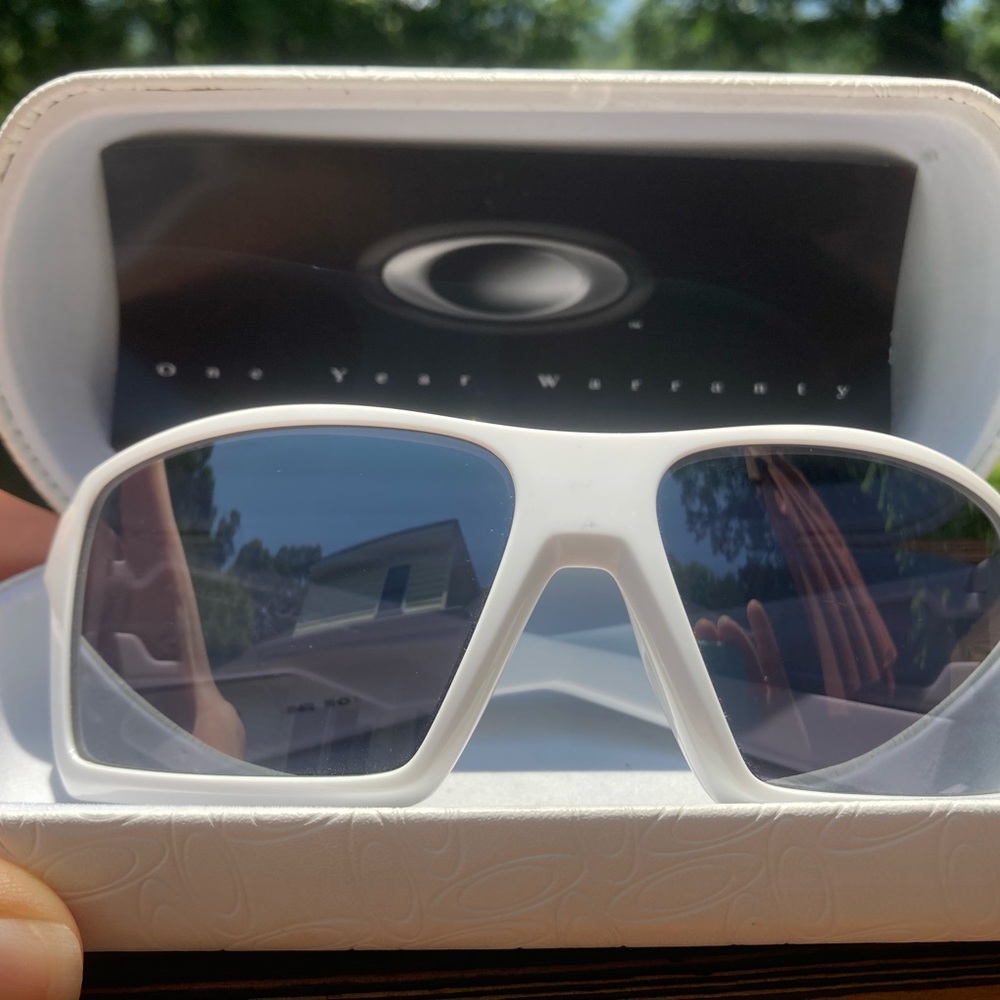 Oakley Eyepatch White